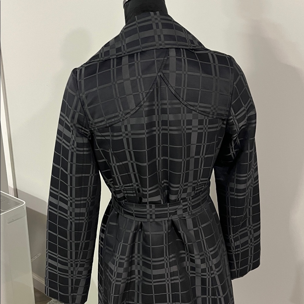 Stylish Black/Gray Stylish Trench Coat - Picture 5 of 6